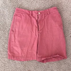 Vineyard Vines men’s nice shorts